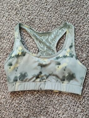 Light Green Tie-Dye Lace Racerback Sports Bra